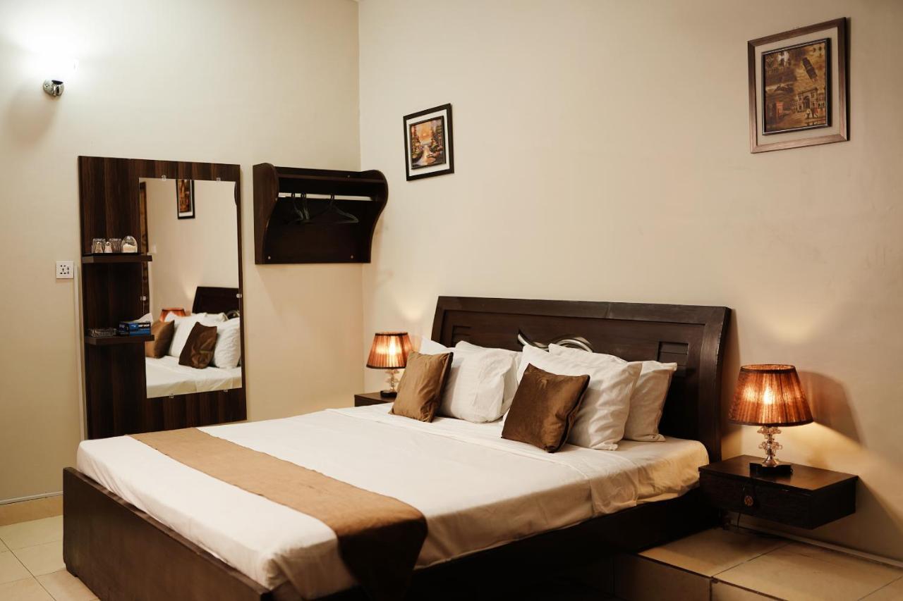 Diamond Lodge Karachi Exterior foto