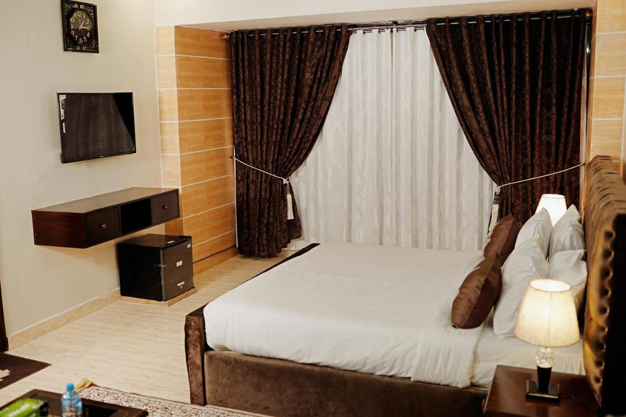 Diamond Lodge Karachi Exterior foto